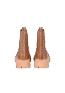 Linda - Enkellaarsjes Met Plateauzool - Lion 16 Linda - Enkellaarsjes Met Plateauzool - Lion -Mode Schoenen 07d4afa210ec4a7ab14a1eab6373b0f3