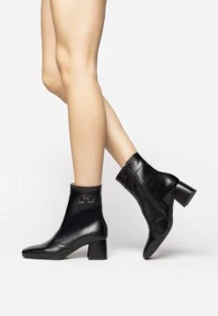 NeroGiardini Korte Laarzen - Nero