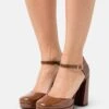 Madden Girl Unaa - Plateaupumps - Cognac 1 Madden Girl Unaa - Plateaupumps - Cognac -Mode Schoenen 23d23b60db2849b0a62799ee2ffbfb20