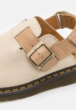 Dr. Martens Jorge Ii Unisex - Clogs - Parchment Beige/Beige -Mode Schoenen 2ce2fe2dac25426e915a0a2bb5ad7347