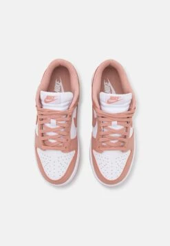 Nike Sportswear Dunk- Sneakers Laag - White/Rose Whisper -Mode Schoenen 2ddc74821ca94dcc87508c02dbac9a81