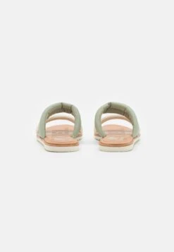 Sorel Ella Puff Slide - Muiltjes - Safari/Chalk 11 Sorel Ella Puff Slide - Muiltjes - Safari/Chalk -Mode Schoenen 2f65e379ff7545ceb1699aecf7b3d15a
