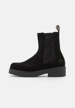 Boss Chris Bootie - Enkellaarsjes Met Plateauzool - Black 10 Boss Chris Bootie - Enkellaarsjes Met Plateauzool - Black -Mode Schoenen 30b2ab44f9c84bee8aaadc447ff49f1d