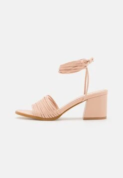 Raid Delia - Sandalen - Nude -Mode Schoenen 316bc97ff8194d27b5f53ad19afede8f