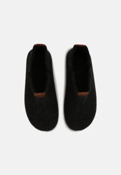 Shepherd Ester - Pantoffels - Asphalt 14 Shepherd Ester - Pantoffels - Asphalt -Mode Schoenen 32bbb6783d954f4ca5f31eed58f2f159