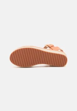 Pepe Jeans Witney Brand - Espadrilles - Sherbert 12 Pepe Jeans Witney Brand - Espadrilles - Sherbert -Mode Schoenen 336c8cbda6c341df974599316ce81346