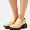 Vagabond Dorah - Plateaupumps - Butter 2 Vagabond Dorah - Plateaupumps - Butter -Mode Schoenen 34d7724137aa4d8c942e359af2436c8c