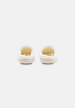 Even&Odd Pantoffels - Off-White 11 Even&Odd Pantoffels - Off-White -Mode Schoenen 35c6cdf3ba4a4b4bbdde8f8994562a0c