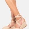 Juniper Low Wedge - Veterpumps - Light Cream Suede -Mode Schoenen 3ff131d66c694e4d9d2a00b4534e5c01