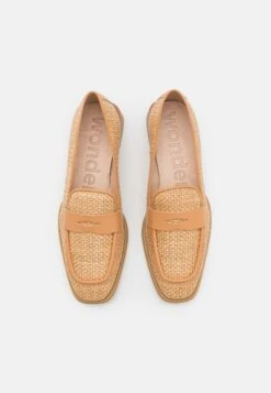 Wonders Instappers - Iseo Sand 13 Wonders Instappers - Iseo Sand -Mode Schoenen 41266483e4c243d4a083a0874ad7d627