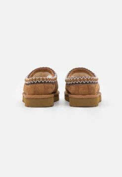 Ugg Tasman - Pantoffels - Chestnut -Mode Schoenen 4179e933c68b4d51a5b159417623f4d3