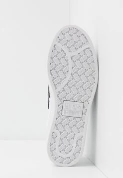 Converse Pro Leather - Sneakers Laag - White/Black -Mode Schoenen 46ae5e856d9040ecaa025b379d49955b