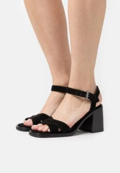 Mode Schoenen 170 THE KOOPLES Chaussures - Sandalen Met Hoge Hak - Black