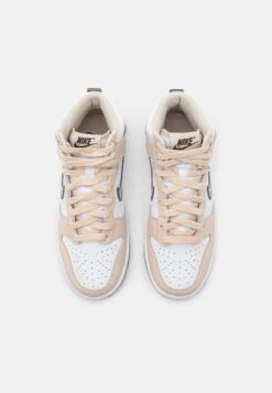 Nike Sportswear Nike Dunk - Sneakers Hoog - Beige/White -Mode Schoenen 511691aca66140188215bd80dd190145