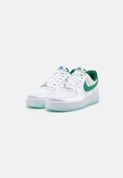 Nike Sportswear Air Force 1- Sneakers Laag - White/Sport Green/Ice -Mode Schoenen 517a6696bf3346668186352f9b82c46a