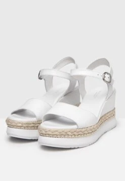 NeroGiardini Sandalen Met Sleehak - Bianco 9 NeroGiardini Sandalen Met Sleehak - Bianco -Mode Schoenen 5a54036d904b40738bcee3ce7e3a86e9