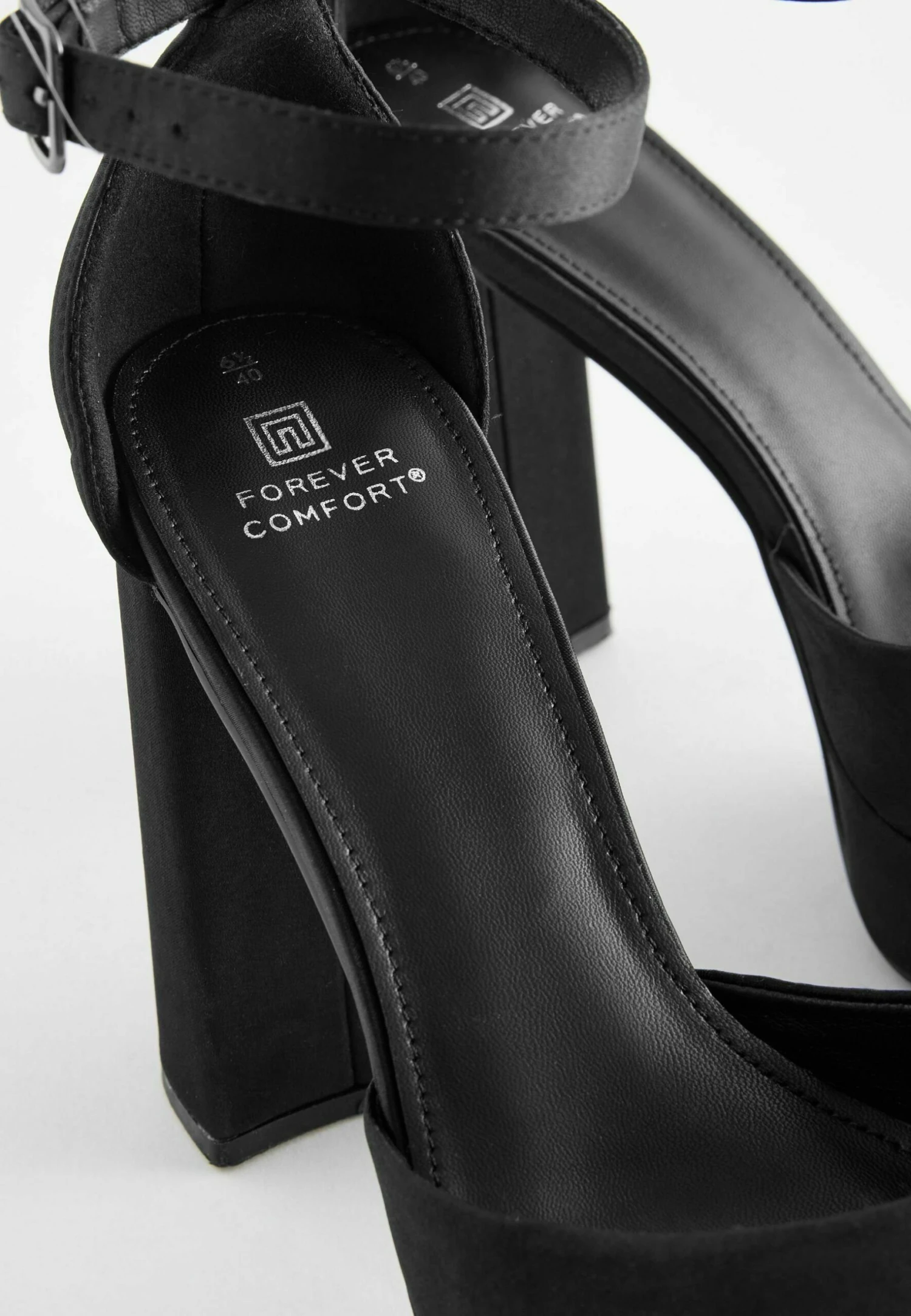 Next Forever Comfort Closed Toe Standard - Plateaupumps - Black 8 Next Forever Comfort Closed Toe Standard - Plateaupumps - Black - Afbeelding 6
