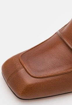 Sportmax Epica - Klassieke Pumps - Dark Brown -Mode Schoenen 5ffd524d8b12447abdf9a8ba0e25534d