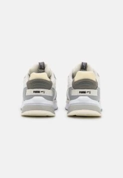 Puma Mirage Sport Hacked Unisex - Sneakers Laag - Ivory Glow/White -Mode Schoenen 61be18ae13504333b3de46952fd725d3