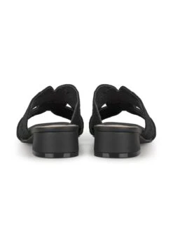 Clara - Pantoffels - Black -Mode Schoenen 63845ce86f6e4879b0a4cab66c936925