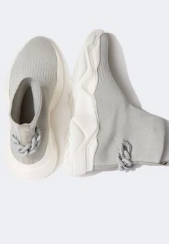 DeFacto Sneakers Hoog - Grey -Mode Schoenen 69a6a96784bf49e1996a855482603ef3