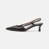 Maje Klassieke Pumps - Noir 1 Maje Klassieke Pumps - Noir -Mode Schoenen 6a29c6b5f08b48c782a3beccff9e4a63
