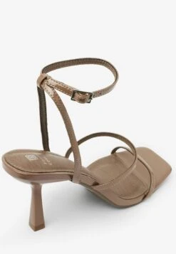 Next Forever Comfort Triple Strap Regular Wide Fit - Sandalen - Taupe Brown -Mode Schoenen 6dfc27081e524a209708561e0d7d976c