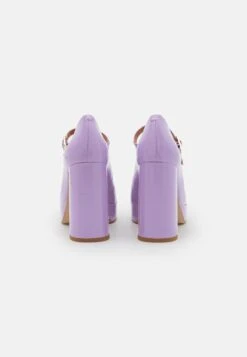 ANGEL ALARCON Plateaupumps - Lavander -Mode Schoenen 71e0d64de3bf445fadc81178a189c41d