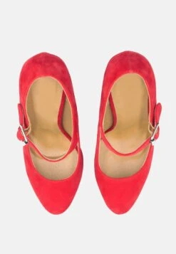 Michelle With Front Buckle Strap - Hoge Hakken - Red Suede 11 Michelle With Front Buckle Strap - Hoge Hakken - Red Suede -Mode Schoenen 7aca15ca08ca400db88df34fb715a625