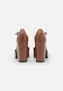 Madden Girl Unaa - Plateaupumps - Cognac 11 Madden Girl Unaa - Plateaupumps - Cognac -Mode Schoenen 8b0ba8604c7e435f8a155aaa75981c39