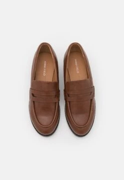 Instappers - Cognac 13 Instappers - Cognac -Mode Schoenen 8d223b7d5e3e496bb298f825629da3db