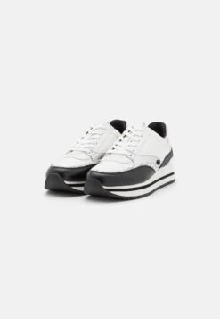 MICHAEL Michael Kors Mariah Trainer - Sneakers Laag - Black/Optic White 11 MICHAEL Michael Kors Mariah Trainer - Sneakers Laag - Black/Optic White -Mode Schoenen 8e4126d6f6d84750bb70e357fd29397d