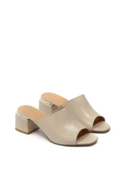 Kazar Marlene - Muiltjes Met Hak - Beige -Mode Schoenen 9be7fc1ecdc74c0cb11f409391a7b9a1