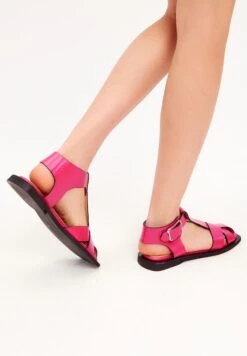 Sandalen Met Enkelbandjes - Fushia -Mode Schoenen a743887f535844549ded01c20de99c66