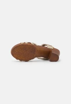 Toopaya - Clogs - Or -Mode Schoenen a7a1af5c89a942278995a769b89d35e5