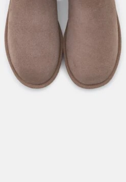 Ugg Classic Mini - Korte Laarzen - Caribou -Mode Schoenen aa5d8cf4fcde4b8db2fcece63b7d375a