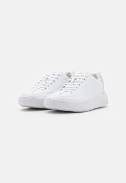 Woden Pernille- Sneakers Laag - Bright White -Mode Schoenen ab13d353fea44faab6e86e9b511c7ff5