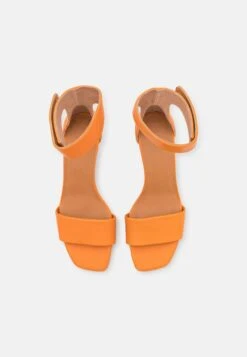 Billi Bi Sandalen - Orange Solanet 13 Billi Bi Sandalen - Orange Solanet -Mode Schoenen ac41500a95684481a0aac2000d2e3b35