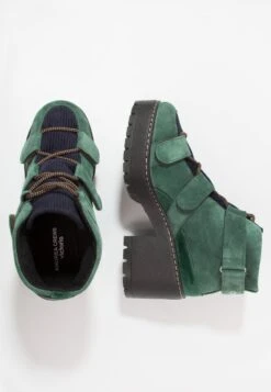 Korte Laarzen - Botella -Mode Schoenen b9da34bd2bd64b8d9c8c01076fdebe60