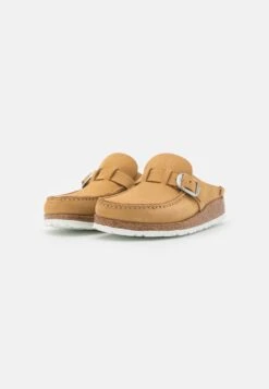 Birkenstock Buckley Narrow Fit - Pantoffels - Latte Cream -Mode Schoenen baa0ce213d164e268eeac7b0daf49d7f