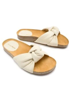 Muiltjes - Kremowy -Mode Schoenen bb27d54c3f4f443c95bc03ed302eecf7