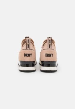 DKNY Sabatini Lace Up - Sneakers Laag - Gold Sand -Mode Schoenen be3885d0f30c4c4194a2fef5af03ee61