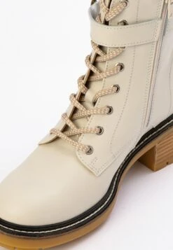 Roxanne - Veterboots - White -Mode Schoenen bf863aa6454e4e5ab3024f1e63abafc2