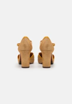 Chie Mihara Jumaia - Klassieke Pumps - Auidi Cuero/Ferrari Sun 12 Chie Mihara Jumaia - Klassieke Pumps - Auidi Cuero/Ferrari Sun -Mode Schoenen d90641d0048644e4a138c6d1163592ab