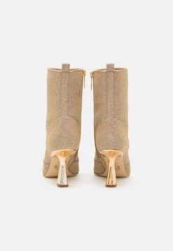 MICHAEL Michael Kors Clara - Korte Laarzen - Camel/Multi-Coloured -Mode Schoenen e1e7dc3b6350403bbf8e32132bde8f5d