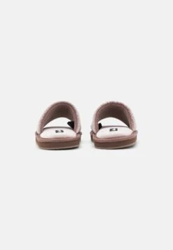 Calvin Klein Flatform Sandal Vel - Pantoffels - Deep Taupe 11 Calvin Klein Flatform Sandal Vel - Pantoffels - Deep Taupe -Mode Schoenen ef0c119a5dcb4ab5974363ac3d15d954