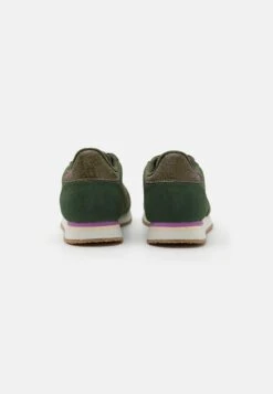 Woden Ydun Icon - Sneakers Laag - Cypress 9 Woden Ydun Icon - Sneakers Laag - Cypress -Mode Schoenen f75f51f0ab1646cea5cec41ef7ba4fa6