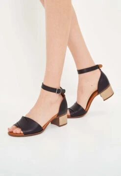 Cesare Gaspari - Sandalen Met Enkelbandjes - Black